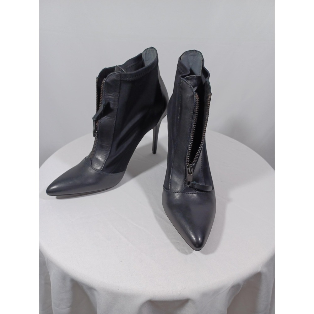 Charles By Charles David Boots Womens Size 8 Black Ankle Zip Stiletto Bootie